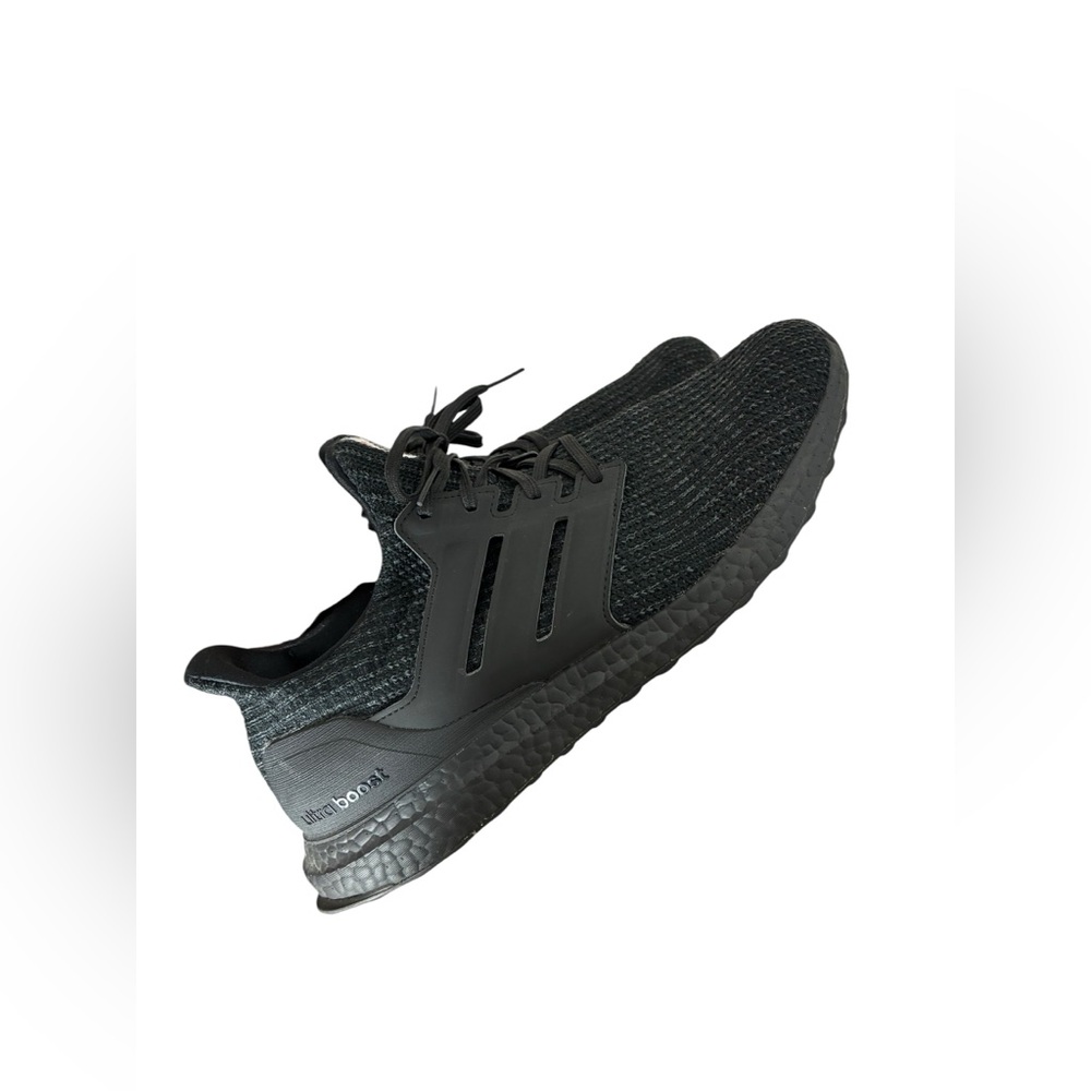 Men’s ultra boost adidas size 12